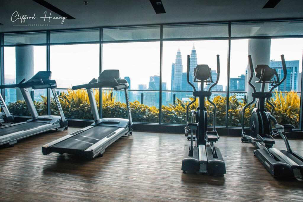The Colony By Infinitum Best Pool View Klcc Trx Merdeka 118 Kl Tower Kuala Lumpur Exteriér fotografie